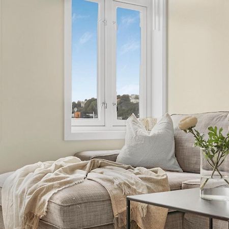 Contemporary City-Apartement With Views Of The Dock! ベルゲン エクステリア 写真